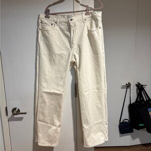 BNWOT American Eagle 90s relaxed size 34/18R jeans